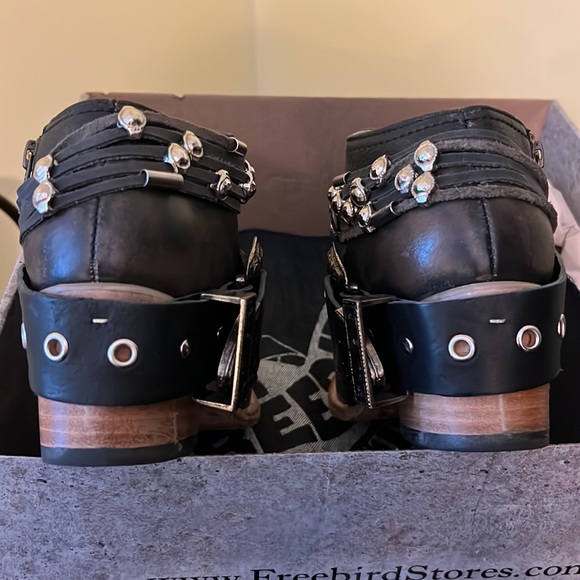 FreeBird “Saloon” boots in black - Picture 9 of 12